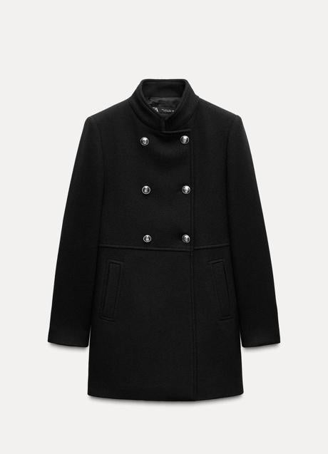 Imagen - Abrigo negro de Zara (69,99 euros)