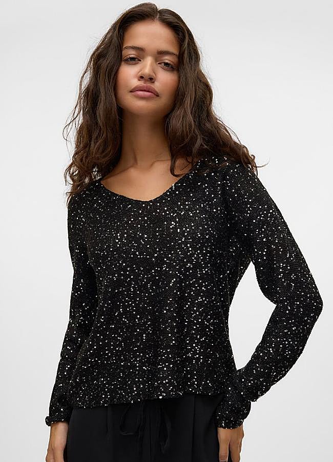Imagen - Jersey en negro de lentejuelas de Vero Moda. (29,99 euros).