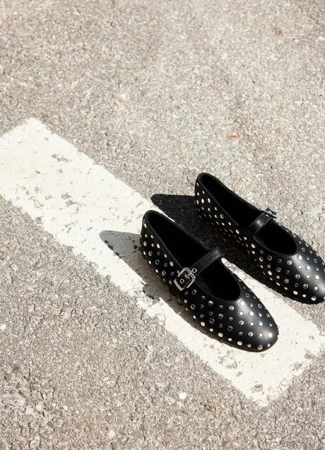 Imagen - Zapatos negros de H&M (39,99 euros)