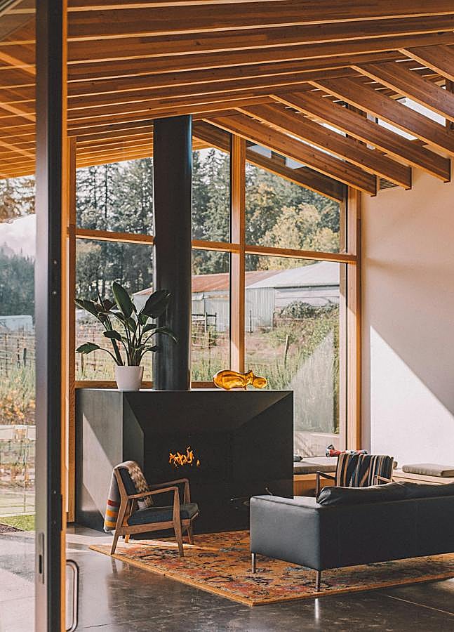 Imagen - Madera, acero, microcemento... Se lleva el mix de materiales. Foto: PExels.