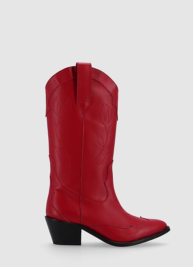 Imagen - Botas marrones con detalles cowboy de Alma en Pena, 136 euros.