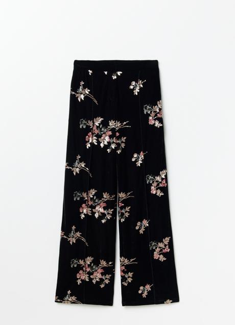 Imagen - Pantalones con bordados de Sfera (39,99 euros)
