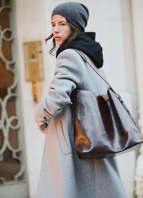 Imagen - Bolso estilo saca de Zara (35,95 euros)