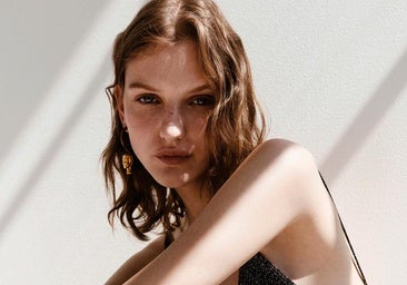 Una dermatóloga aconseja cuidar el cuero cabelludo en verano para que no se caiga tanto en otoño