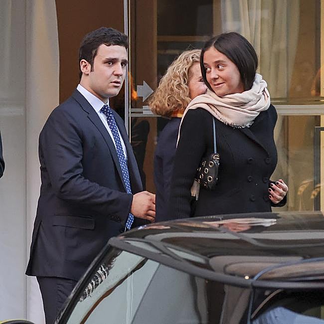 Felipe Juan Froilán y Victoria Federica, en el 60 cumpleaños de su madre, la infanta Elena.