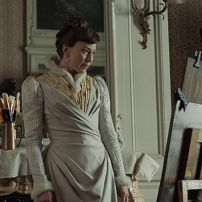 Carrie Coon como Bertha Russell en una imagen de la tercera temporada de La Edad Dorada.