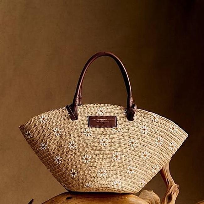 Capazo de rafia grande con margaritas y asas de piel