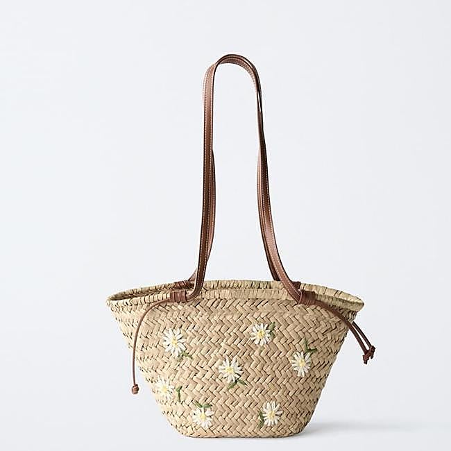 Capazo Rafia Bolsos de rafia con flores que llevan ahora todas las influencers ...