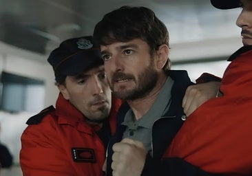 Esta es la serie española, rodada dos veces, que arrasa en Netflix: una desaparición, secretos y un entorno mágico