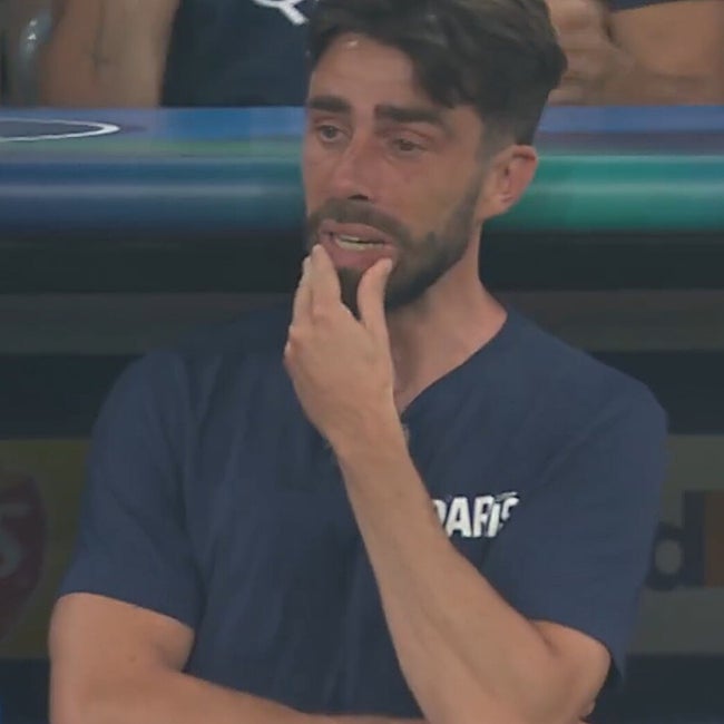 Las lágrimas de Rafel Pol tras la victoria del PSG en la Champions.