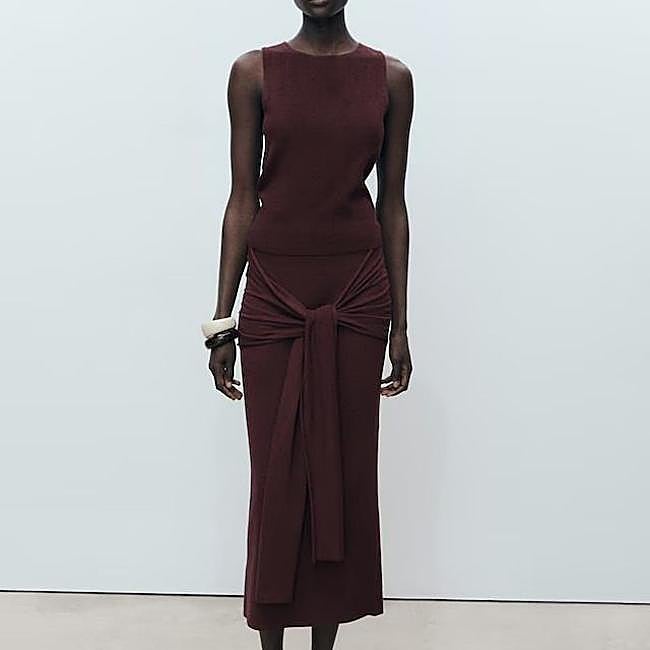 Falda con nudo de punto elástica