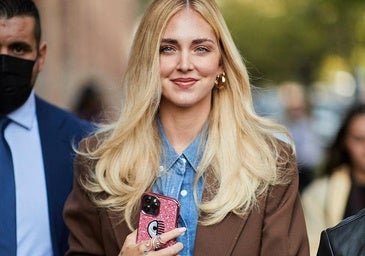 Los mejores productos para cuidar del pelo rubio en verano si quieres evitar reflejos naranja y daños