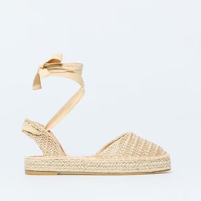 Alpargatas de Sfera (19,99 euros)