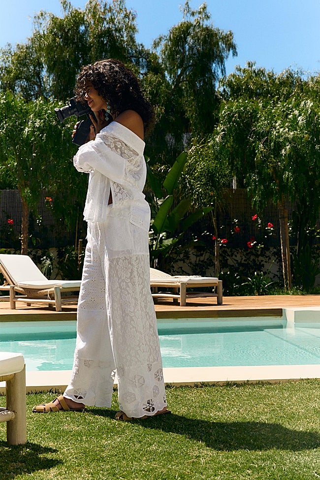 Pantalón patchwork blanco.