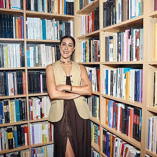 Carolina Marín en la librería Antonio Machado, en Madrid.