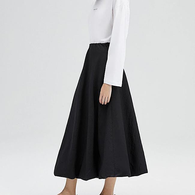 Falda globo con volumen color negro