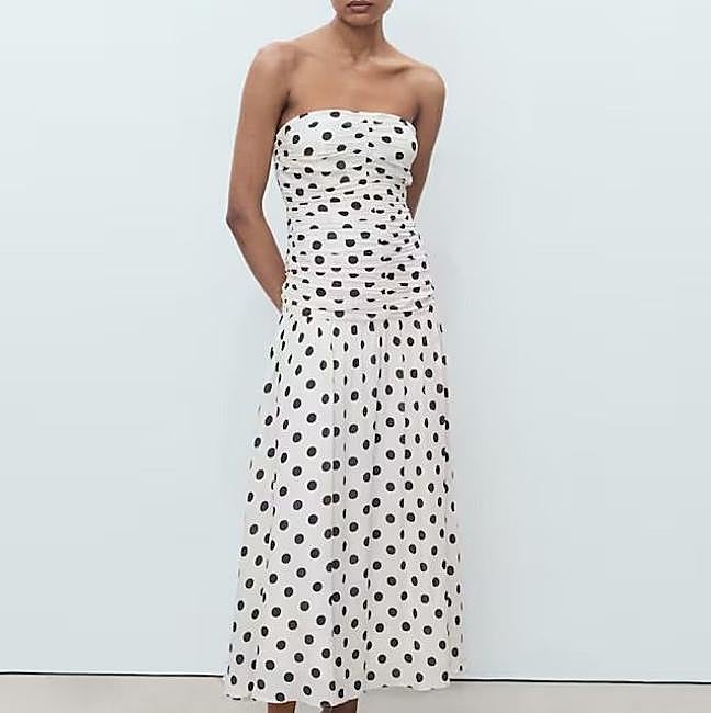 Vestido palabra de honor con estampado de lunares