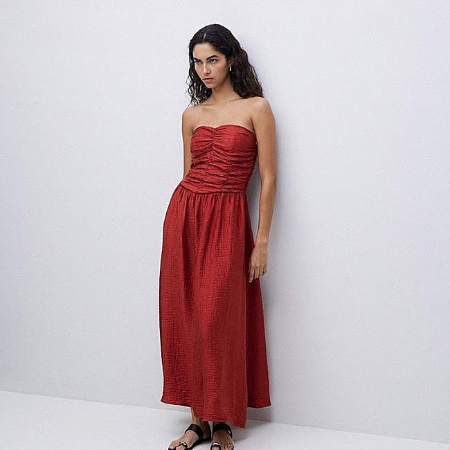 Vestido palabra de honor drapeado