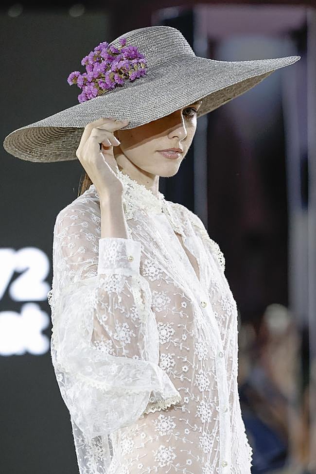 Desfile S72 Hat.