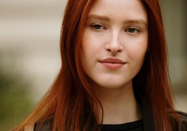 Correctores waterproof para un maquillaje resistente al calor y al sudor en verano