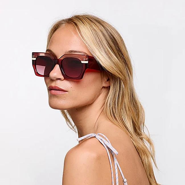 Gafas de sol en rosa y rojo de Tiwi.