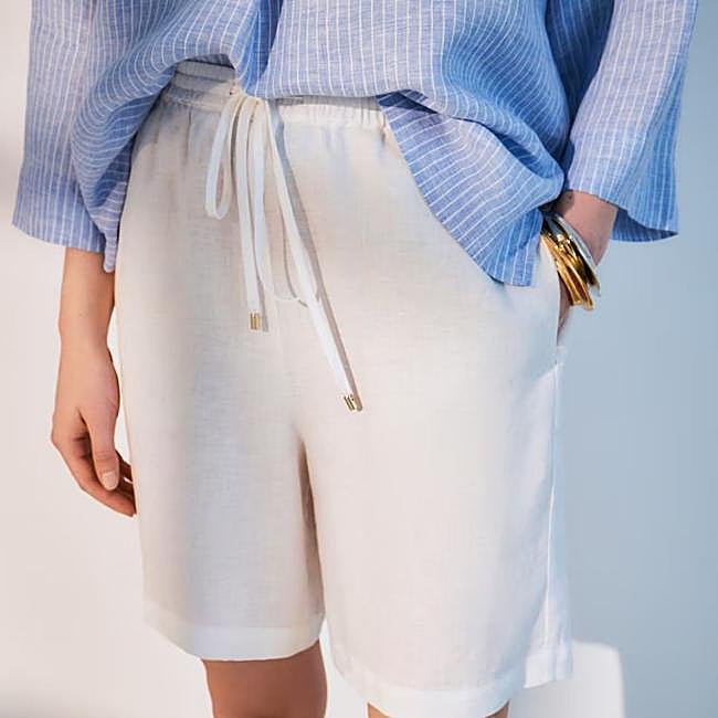 Bermudas de lino con cintura elástica color blanco