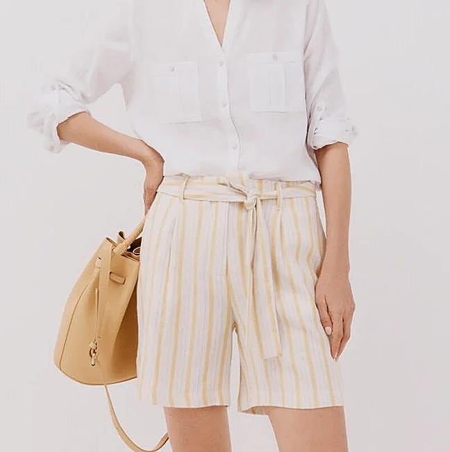 Bermudas de lino con estampado de rayas