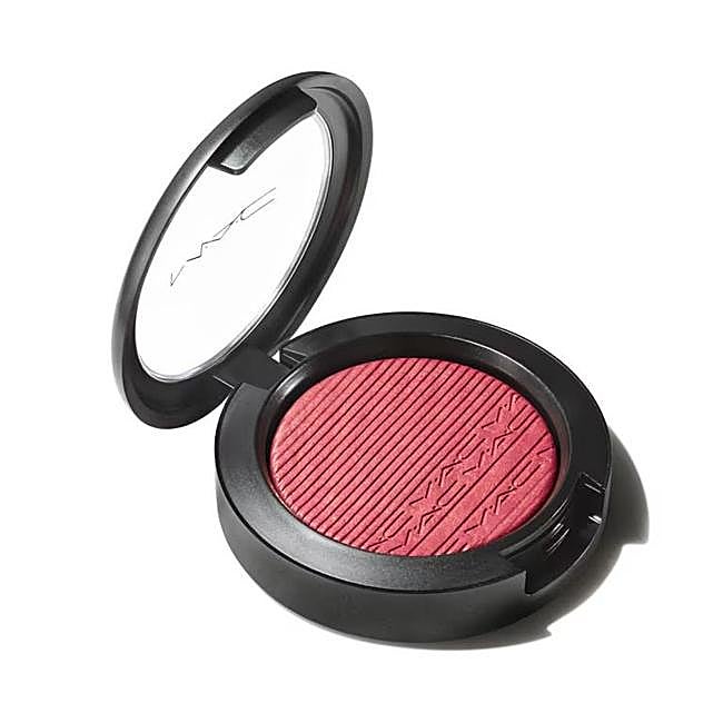 Extra Dimension Blush de MAC. Precio: 39 euros