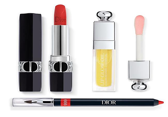 Perfilador Rouge Dior Contour en tono 999, barra de labios Rouge Dior en tono 999 y bálsamo Labial En Aceite Dior Addict Lip Glow Oil 098 Lemon Glow. Todo de Dior Belleza.