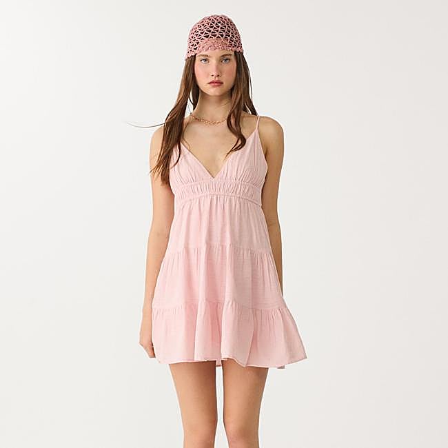 Vestido fluido corto lazada corta