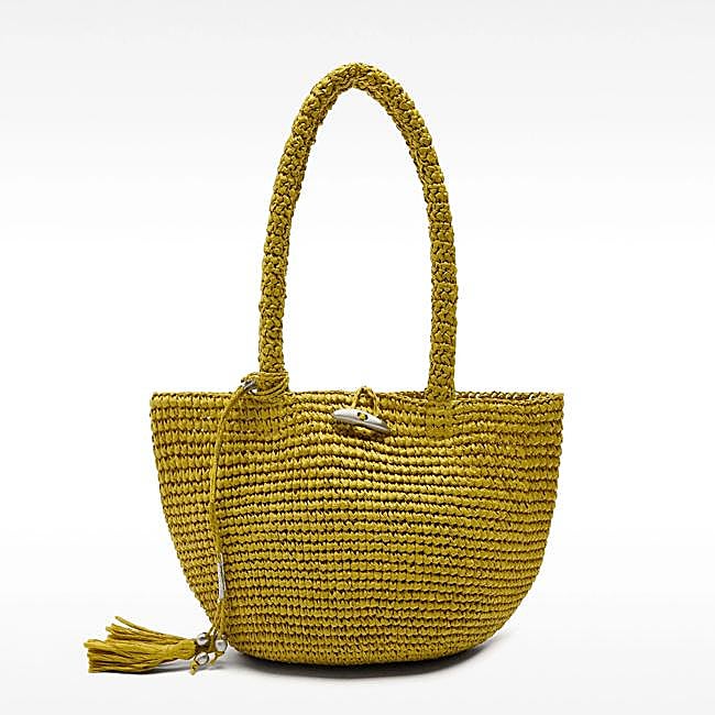 Bolso verde de Parfois, 23,99 euros.