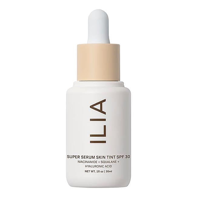 Super Serum Skin Tint SPF 30 de Ilia. Precio: 50 euros