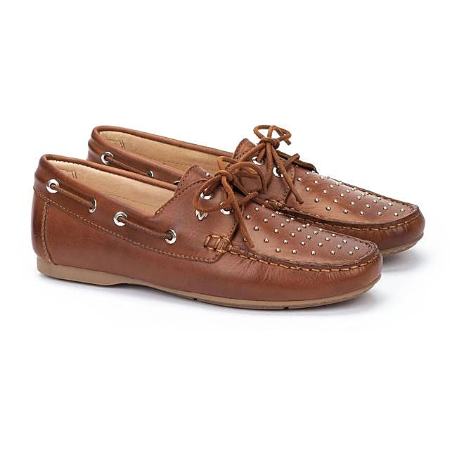 Náuticos con tachas