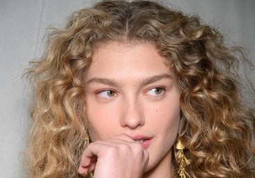 Cuatro mascarillas capilares ultra hidratantes para llevarte en tu próxima escapada de playa