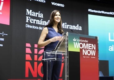 María Fernández-Miranda, directora de Mujerhoy y WomenNOW, ha pronunciado el discurso de inauguración del summit internacional de liderazgo femenino con un total look de Roberto Verino.