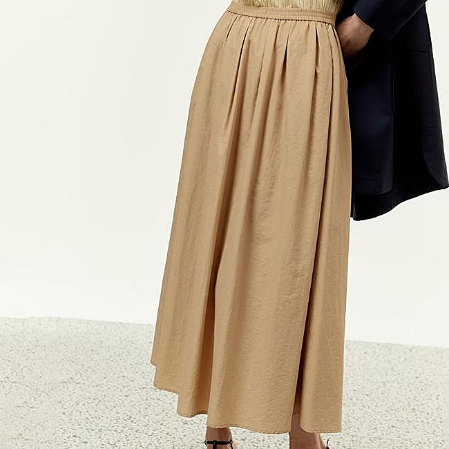 Falda de vuelo en nylon