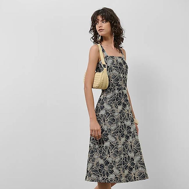 Vestido con estampado floral de Roberto Verino, 215 euros.