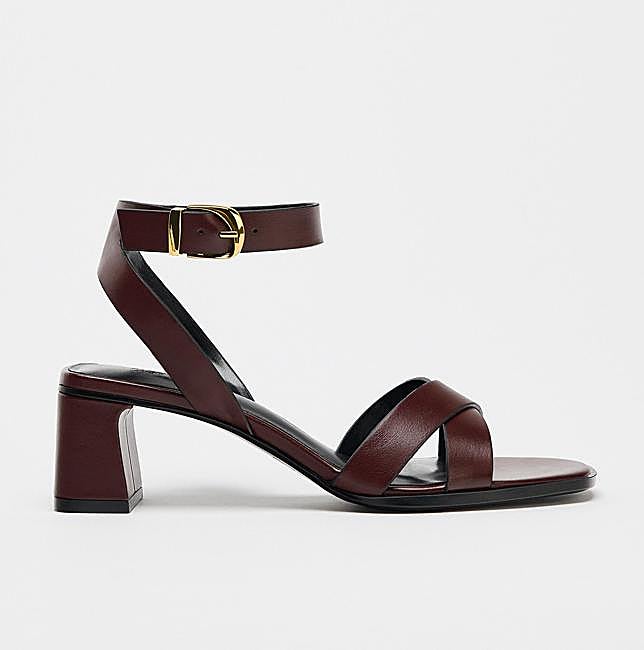 Sandalias de tacón de Zara