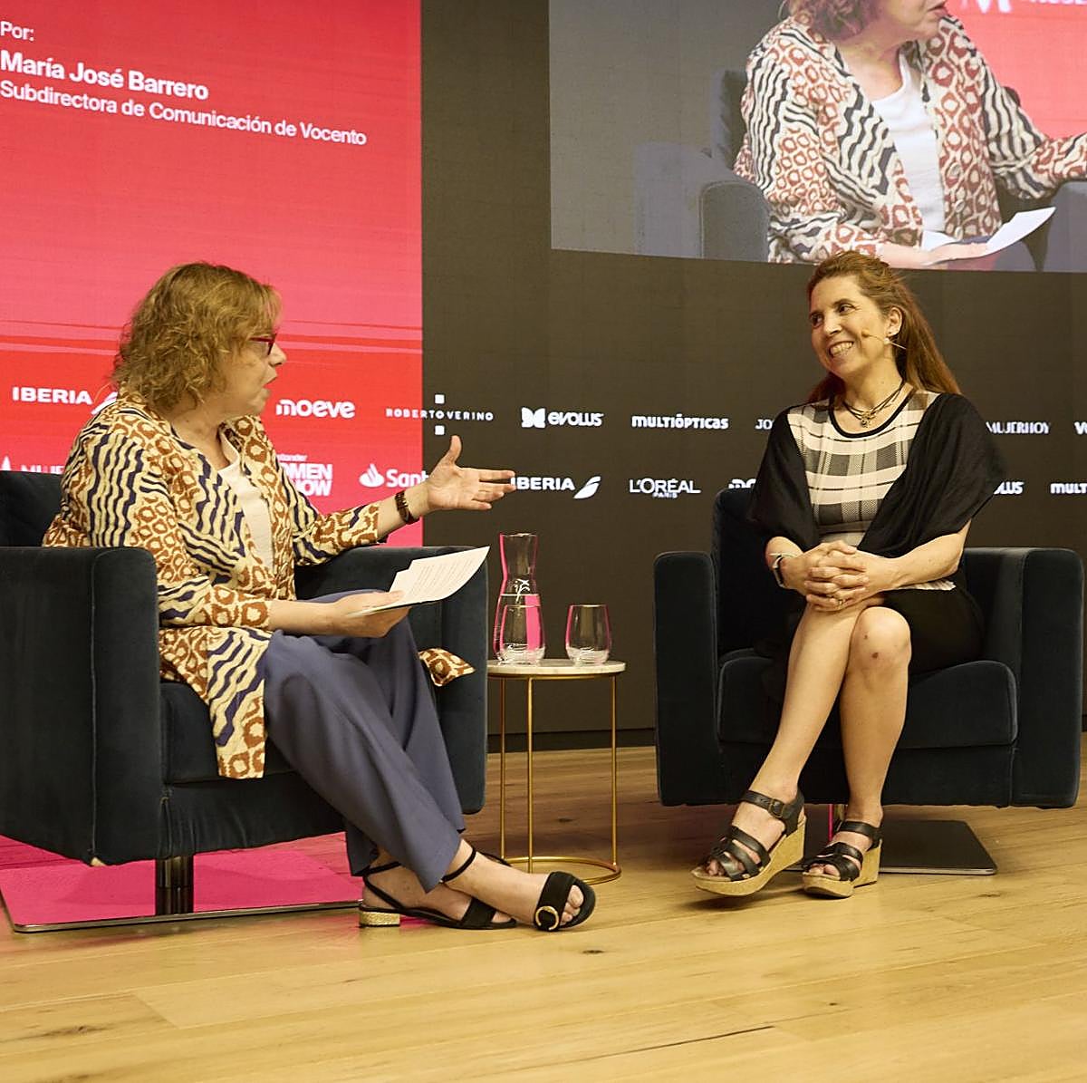 María José Barrero, subdirectora de Comunicación de Vocento, entrevista a Nuria Oliver, doctora en inteligencia artificial por el MIT y directora de ELLIS Alicante.