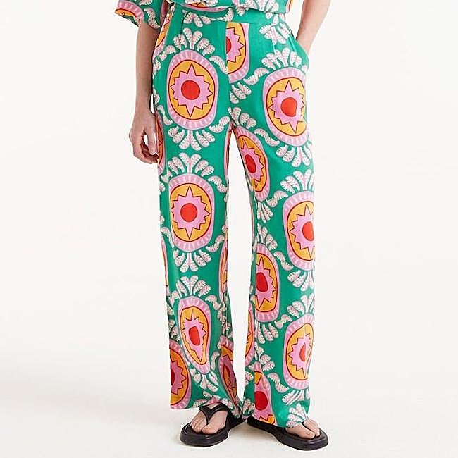 Pantalones con pinzas de estampado multicolor