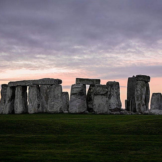 Stonehenge, en Inglaterra, el mejor lugar para recibir el solsticio de verano.