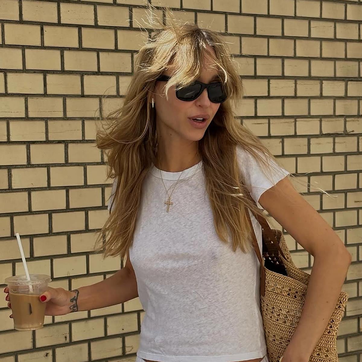 Los sprays desenredantes para olvidarte de los nudos en verano.