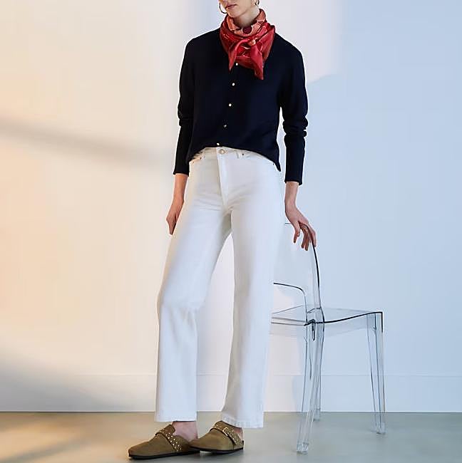 Vaqueros denim rectos de El Corte Inglés, 32,19 euros.