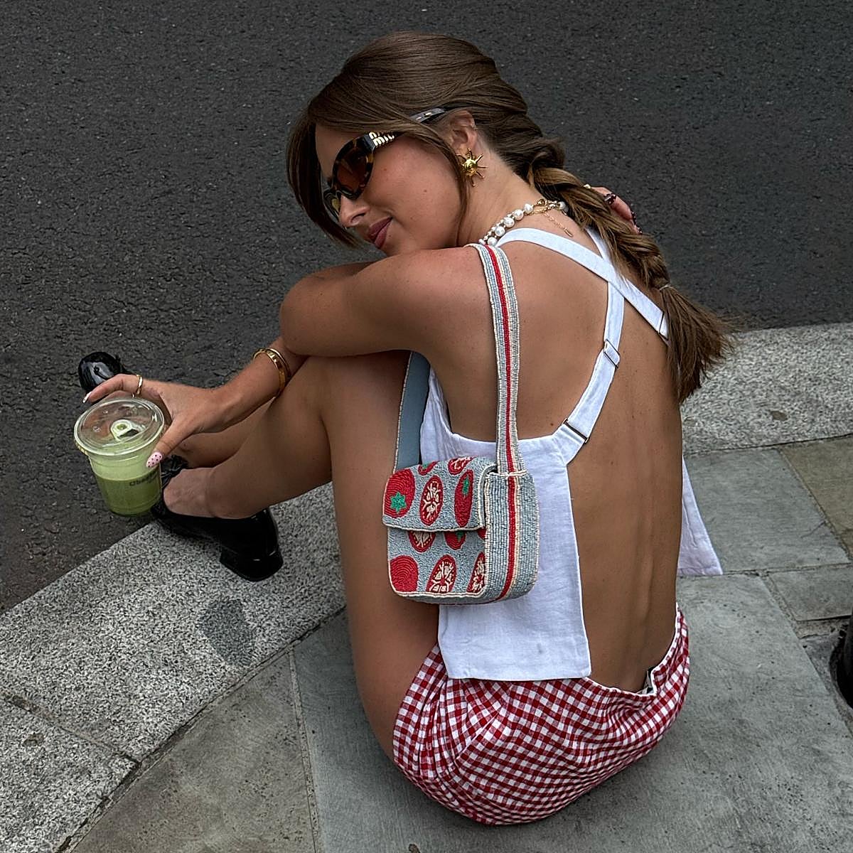 Las faldas pareo cortas son ese básico de verano que nunca falla.