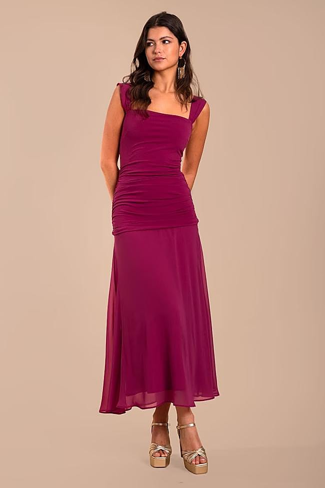 Vestido midi de tirantes con escote palabra de honor (109,95€ en El Corte Inglés)