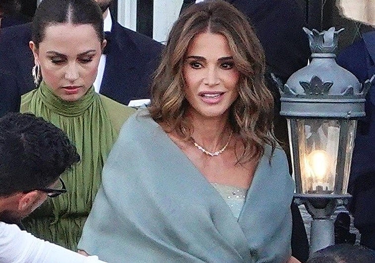 Rania de Jordania, la más elegante de la boda.