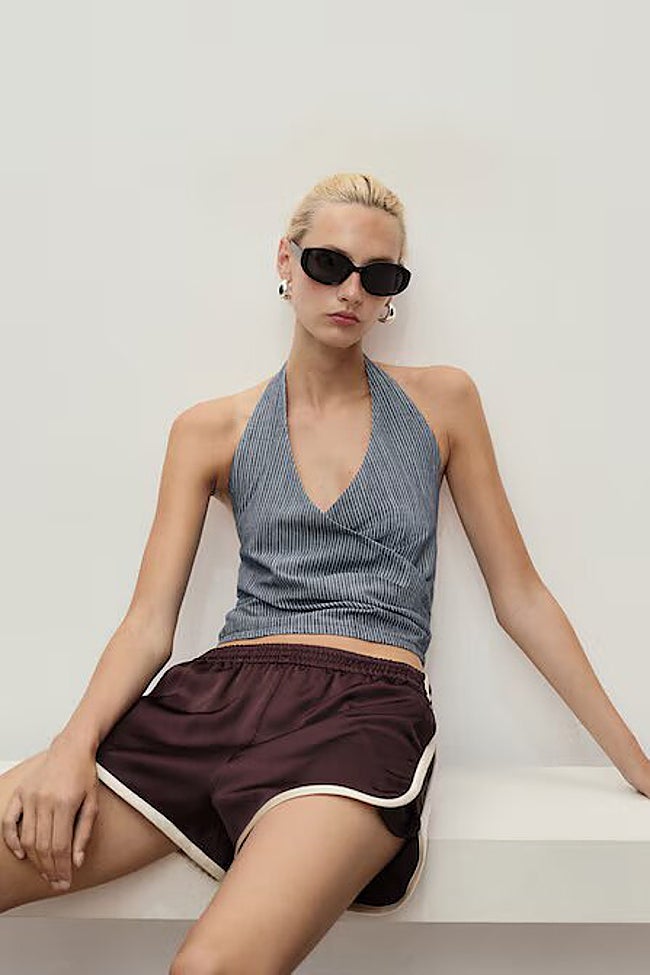 Top vaquero cruzado.