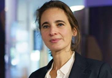 Quién es Emile Servan-Schreiber, el marido de Laurence Debray, biógrafa y mano derecha del rey Juan Carlos