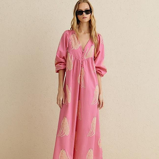 Caftán con estampado de leopardos