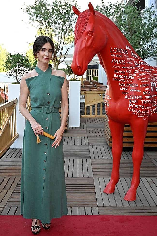 Paz Vega con un vestido de IQ Collectio.